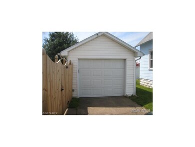 Single Garage & Driveway