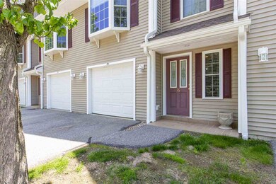 76 Pear Tree Ln, Newmarket, NH 03857 - photo 2