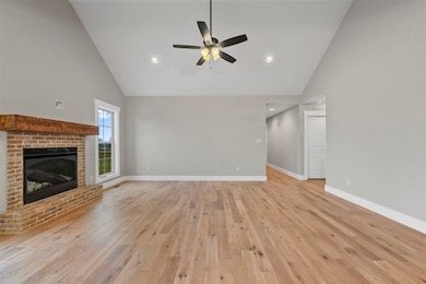 255 Walnut Grove Dr, Smiths Grove, KY 42171 - photo 5