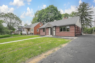 4-web-or-mls-2850-e-moreland-dr