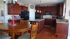 Gourmet kitchen and morning room