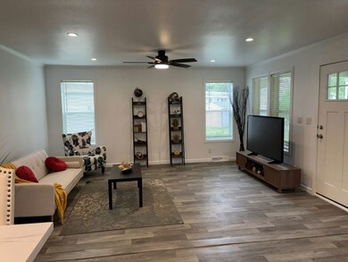 365 Cimarron unit 365, Lake Elmo, MN 55042 - photo 2