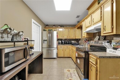 906 Ivy Ave, Donna, TX 78537 - photo 7