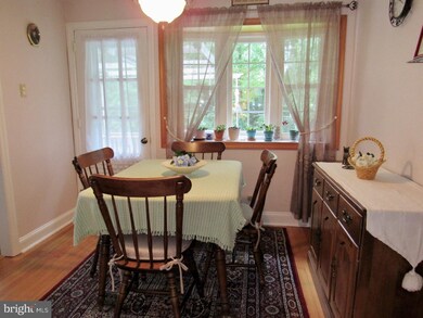 10 Leslie Ln, Wallingford, PA 19086 - photo 5