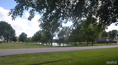 9037 Range Dr, New Athens, IL 62264 - photo 3