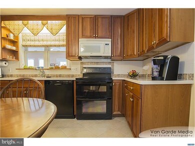 622 W 11th St, New Castle, DE 19720 - photo 6