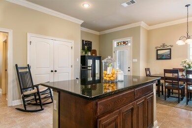 3 kitchen 4