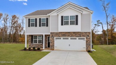 1002 Middlecrest Dr, Rocky Mount, NC 27804 - photo 2
