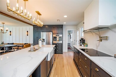 704 NW 6th St, Bentonville, AR 72712 - photo 3