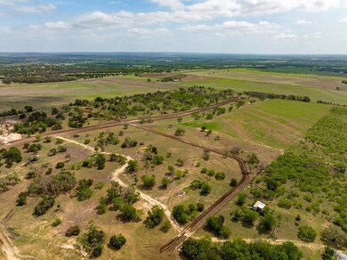 Lot 22 Fair Dr unit 22, Fredericksburg, TX 78624 - photo 3