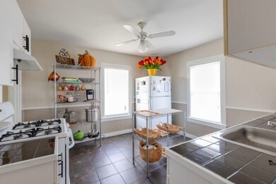 10 Prospect Ave, Woburn, MA 01801 - photo 4