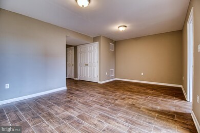 174 Oxbow Dr, Strasburg, VA 22657 - photo 6