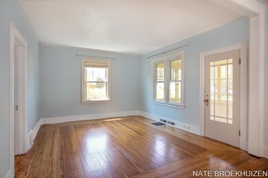 248 W 24th St, Holland-11