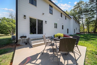 17a & b Page Rd, Kingston, NH 03848 - photo 3