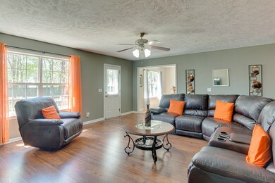 739 Indian Springs Cir, Manchester, TN 37355 - photo 4