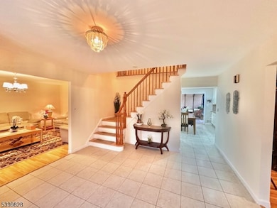 8 Constitution Ct, East Brunswick, NJ 08816 - photo 6