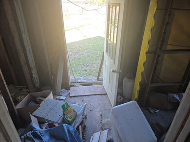 22904 E 1600 North Rd, Merna, IL 61758 - photo 6