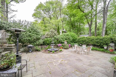 1302 Wake Forest Dr, Alexandria, VA 22307 - photo 5