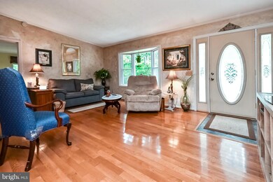 28274 Beech Dr, Rhoadesville, VA 22542 - photo 5