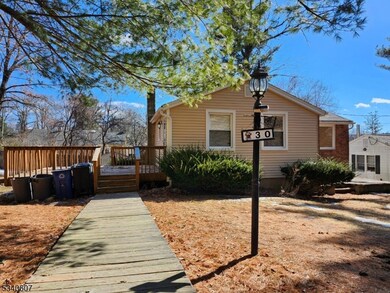 30 Hemlock Ln, West Milford, NJ 07480 - photo 3