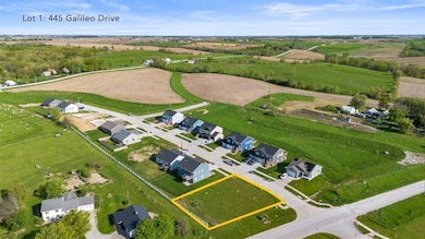 445 Galileo Dr, Riverside, IA 52327 - photo 3