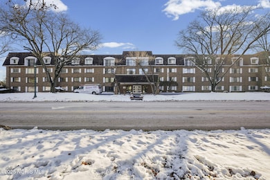 4343 W Bancroft St, Ottawa Hills, OH 43615 - photo 2