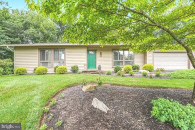 217 Pewter Ln, Silver Spring, MD 20905 - photo 2