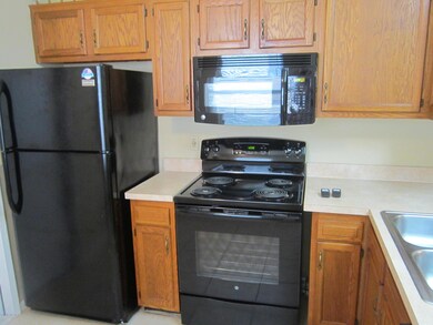 6056 Davon St, Jacksonville, FL 32244 - photo 2