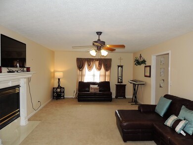 7200 Rambo Way, Louisville, KY 40228 - photo 6