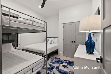 300 Washington Ave unit 1, Grand Haven, MI 49417 - photo 4