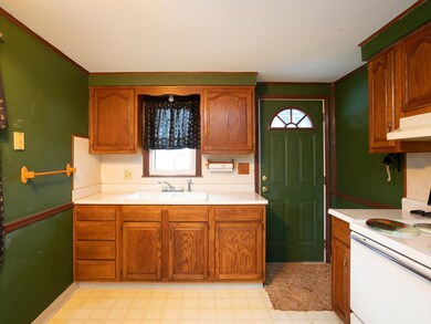 541 S James Rd Columbus-7