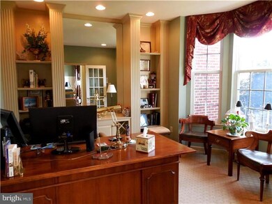 130 Picket Post Ln, Phoenixville, PA 19460 - photo 3