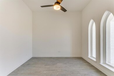 105 Southern Ct, Springtown, TX 76082 - photo 6