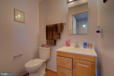 3830 Evans Trail Ct, Beltsville, MD 20705 - photo 7