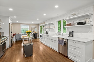 110 Weaver St unit B, Greenwich, CT 06831 - photo 5