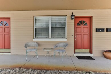 506 University Blvd _2-4