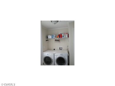 Laundry - Laundry Room