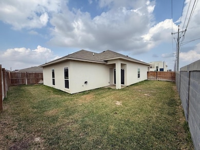 1529 Hebilla Ln, Laredo, TX NULL - photo 3
