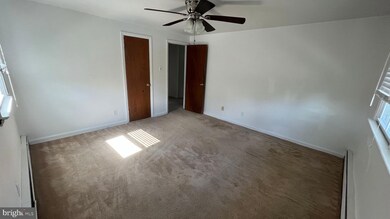 207 Myrtle Ave unit B, Mount Ephraim, NJ 08059 - photo 4