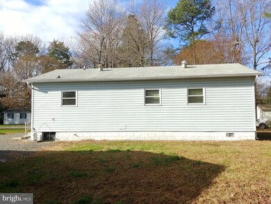 29736 Wilson Rd, Mechanicsville, MD 20659 - photo 6