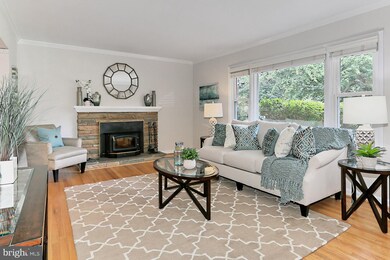 3015 Beechwood Ln, Falls Church, VA 22042 - photo 4