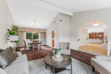 202 Faculty St, Thousand Oaks, CA 91360 - photo 6