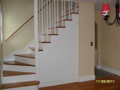 76 Gray St, Providence, RI 02909 - photo 2