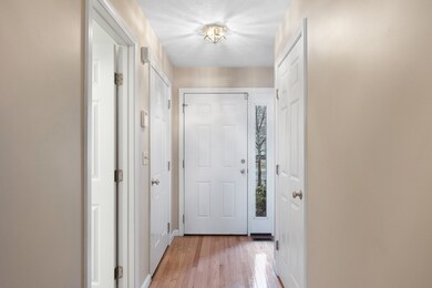 91 Green Briar Rd, Fitchburg, MA 01420 - photo 4