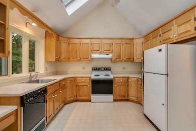 13-web-or-mls-185-old-post-rd