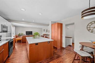 1740 NW 99th Ct, Clive, IA 50325 - photo 7