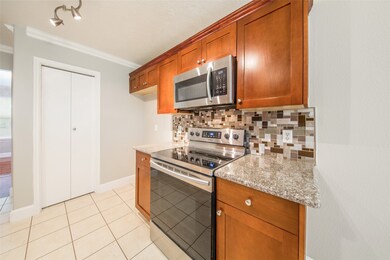 16775 Fallen Timbers Dr, Conroe, TX 77385 - photo 6