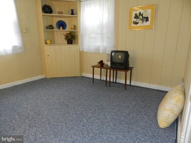 4 Riddle Rd, Camp Hill, PA 17011 - photo 2