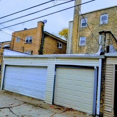 6326 N Mozart St, Chicago, IL 60659 - photo 3