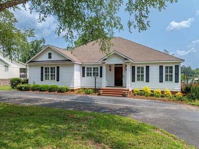 387 Smoak Bridge Cir, Warwick, GA 31796 - photo 2